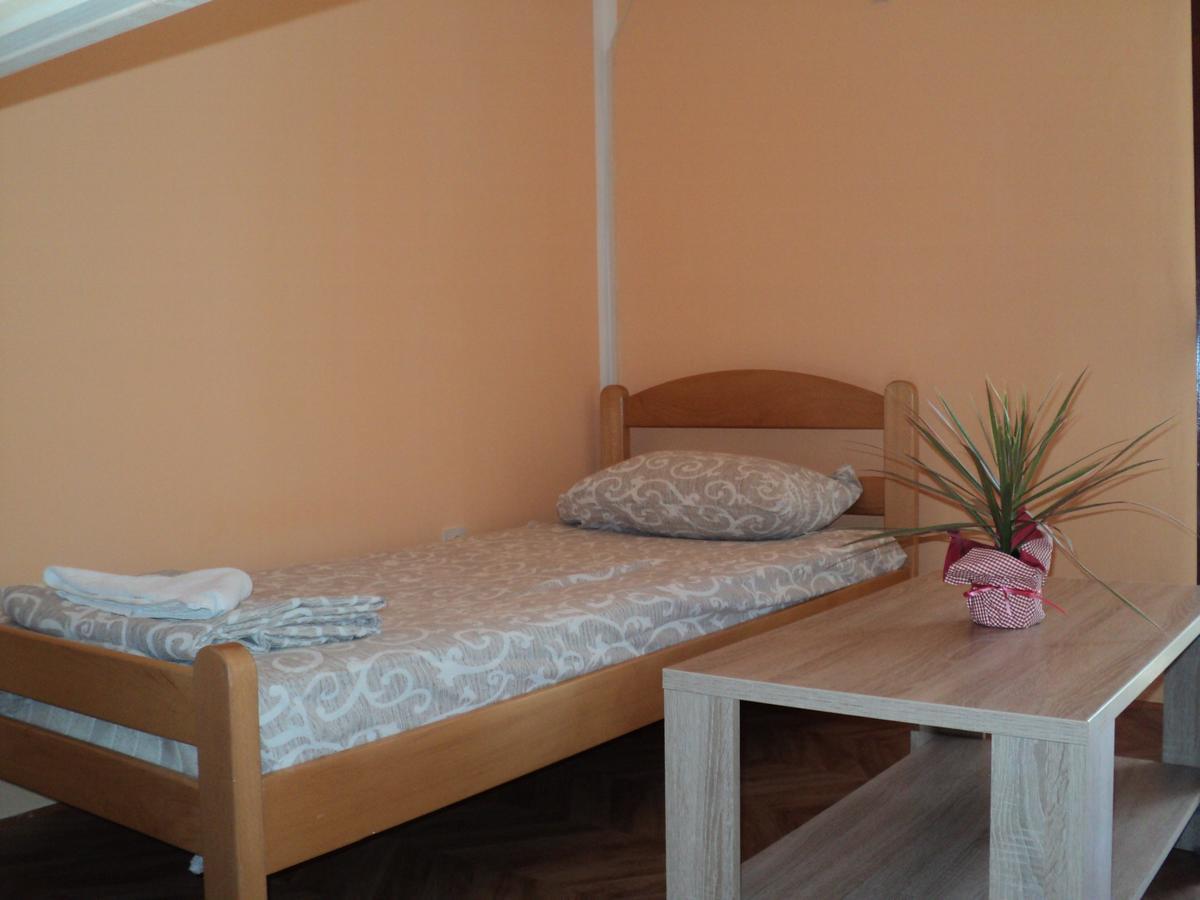 Apartments Skaljari Kotor Luaran gambar