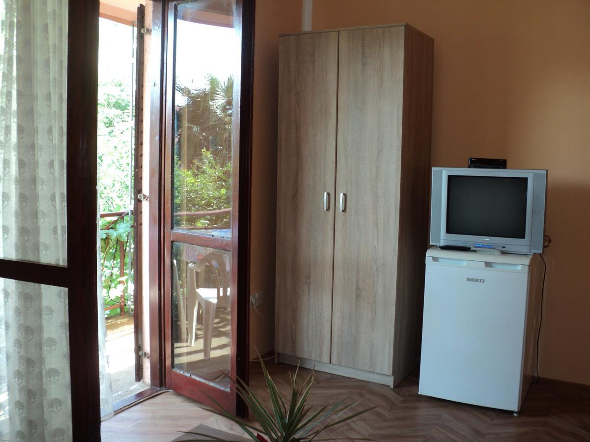 Apartments Skaljari Kotor Luaran gambar